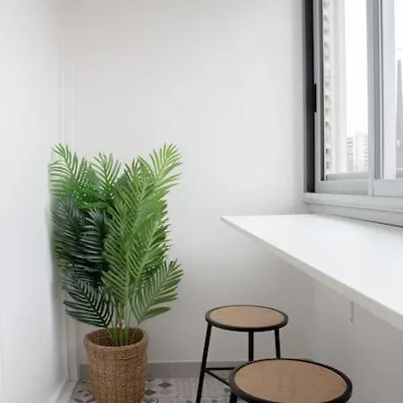Apartment Appt 4 Pieces Pres De Paris/disney, 2 Sdb, 2 Wc Créteil